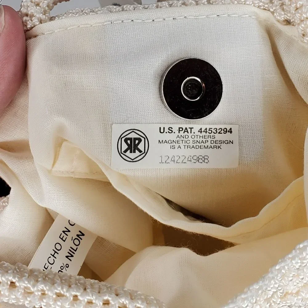 NEW ARIZONA purse Y2K ivory crochet‎ magnetic closure bag - Picture 4 of 6
